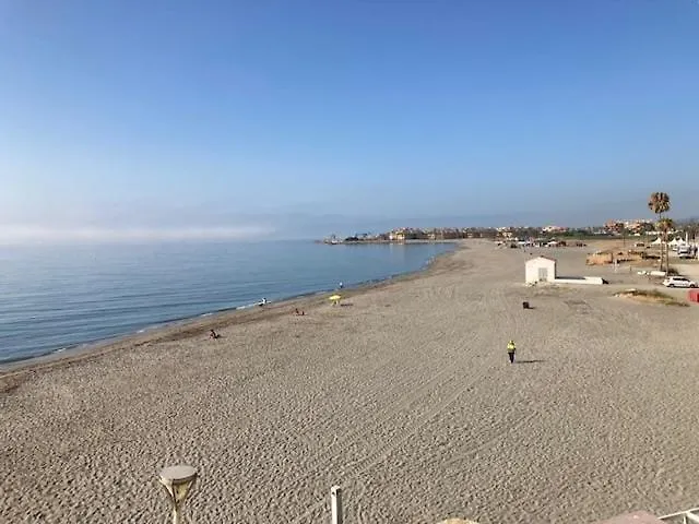 Luxury, Beach Front, Two-Bedroom Apartment Torreguadiaro