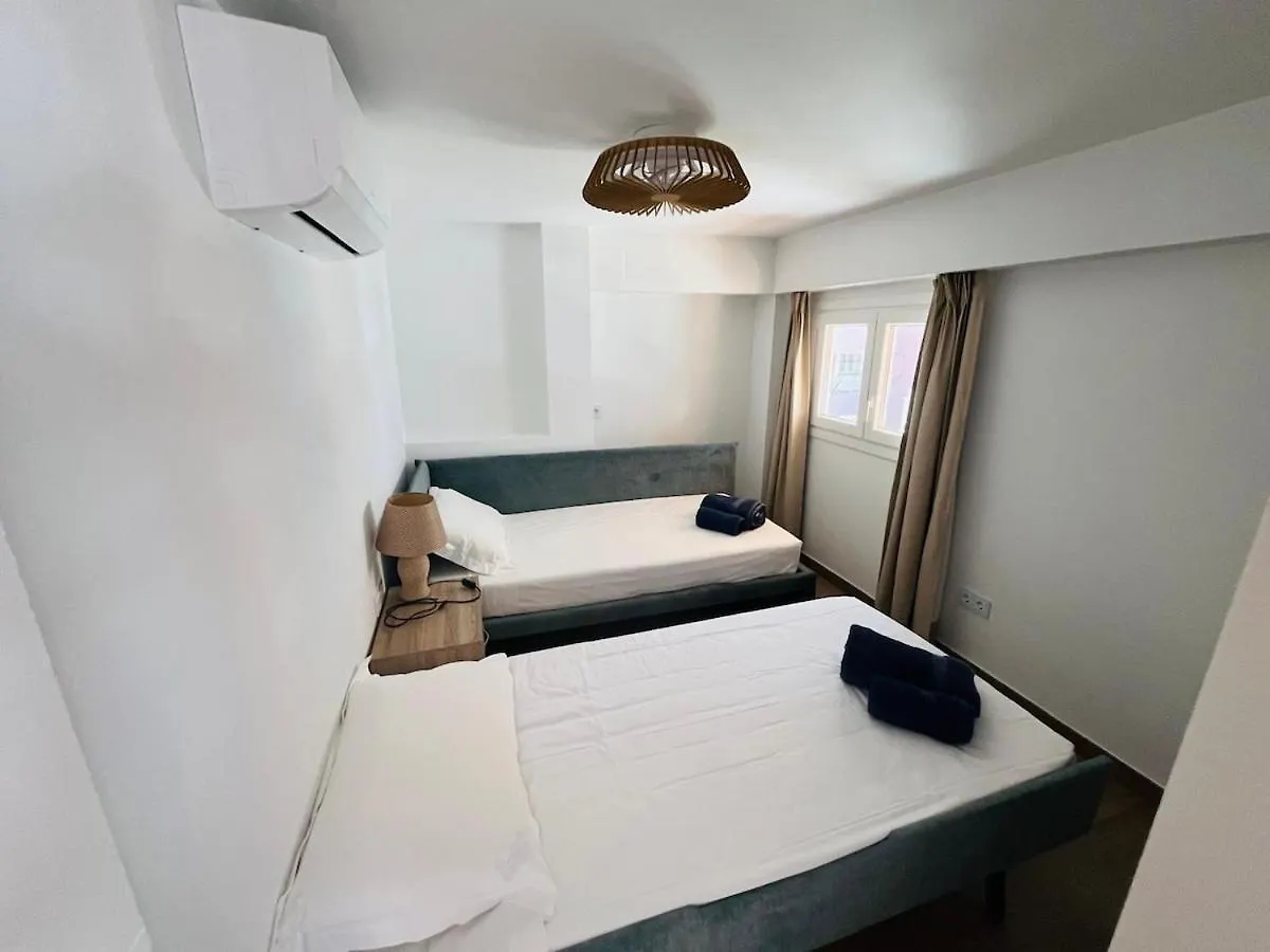 Luxury, Beach Front, Two-Bedroom Apartment Torreguadiaro